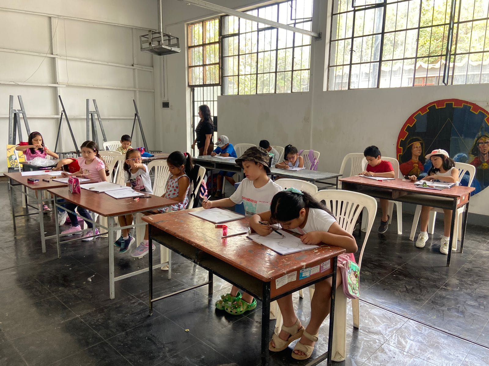 Sábados: 9:00 am. – 12:00 pm.